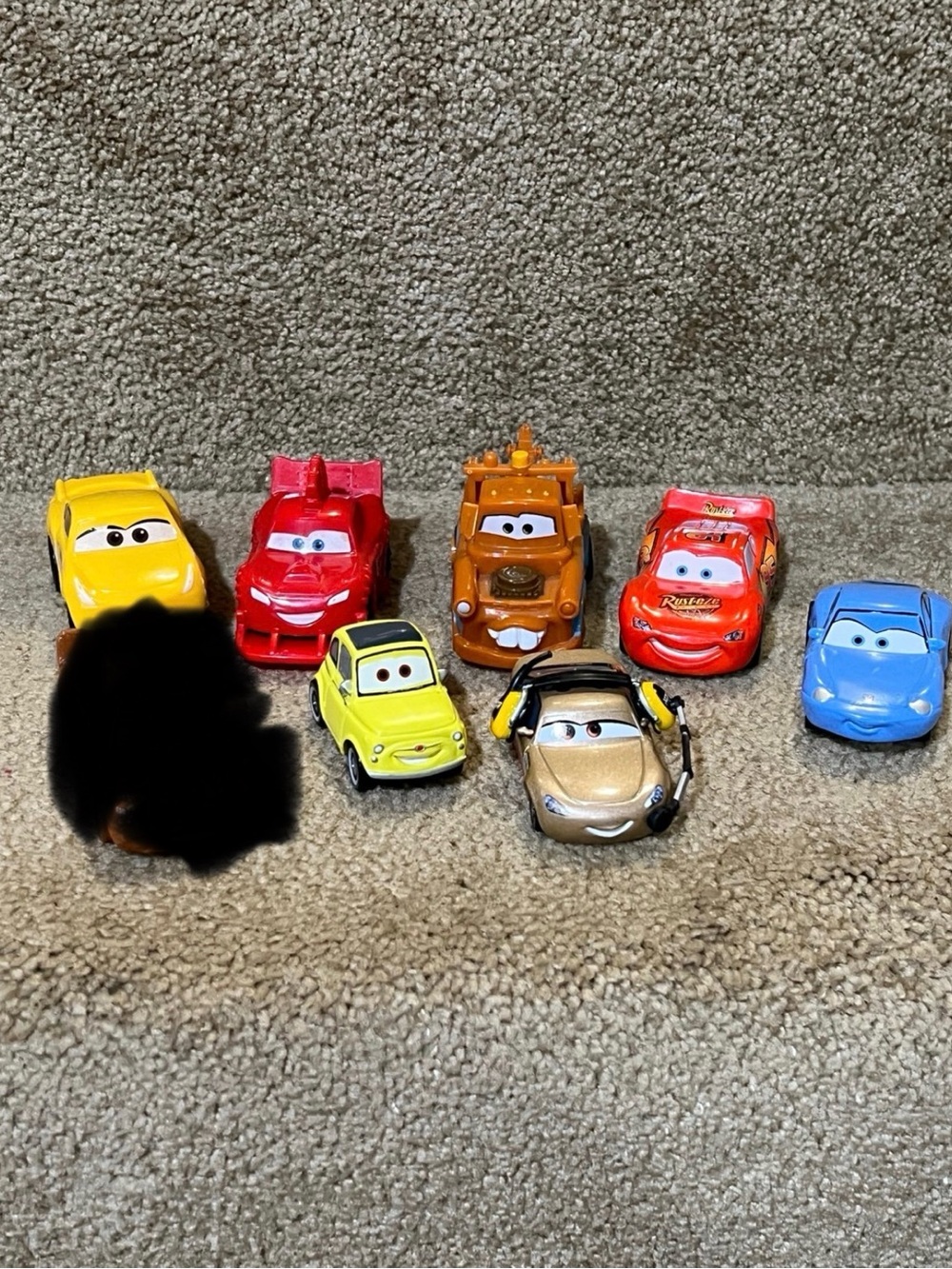 Disney Pixar Cars lot of 7 die cast & plastic Lighting McQueen Mater Luigi Press